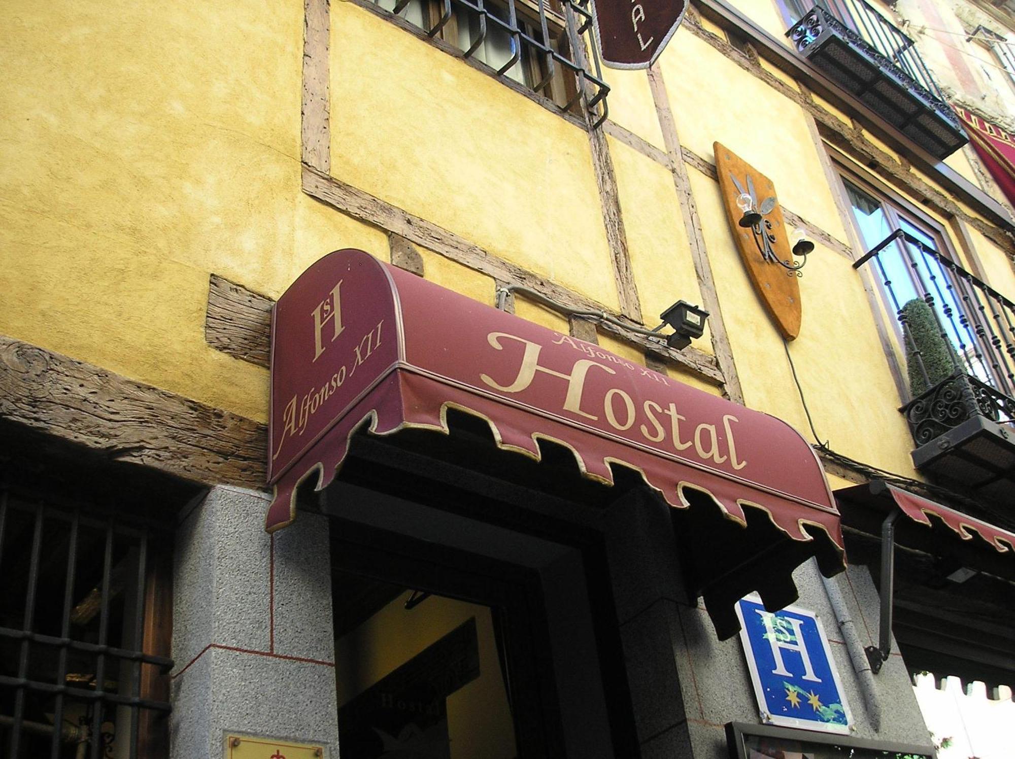 Hostal Alfonso XII By Toledo Ap Exterior photo